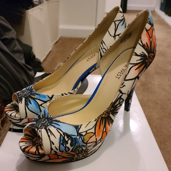 Nine west Heels - Picture 4 of 4